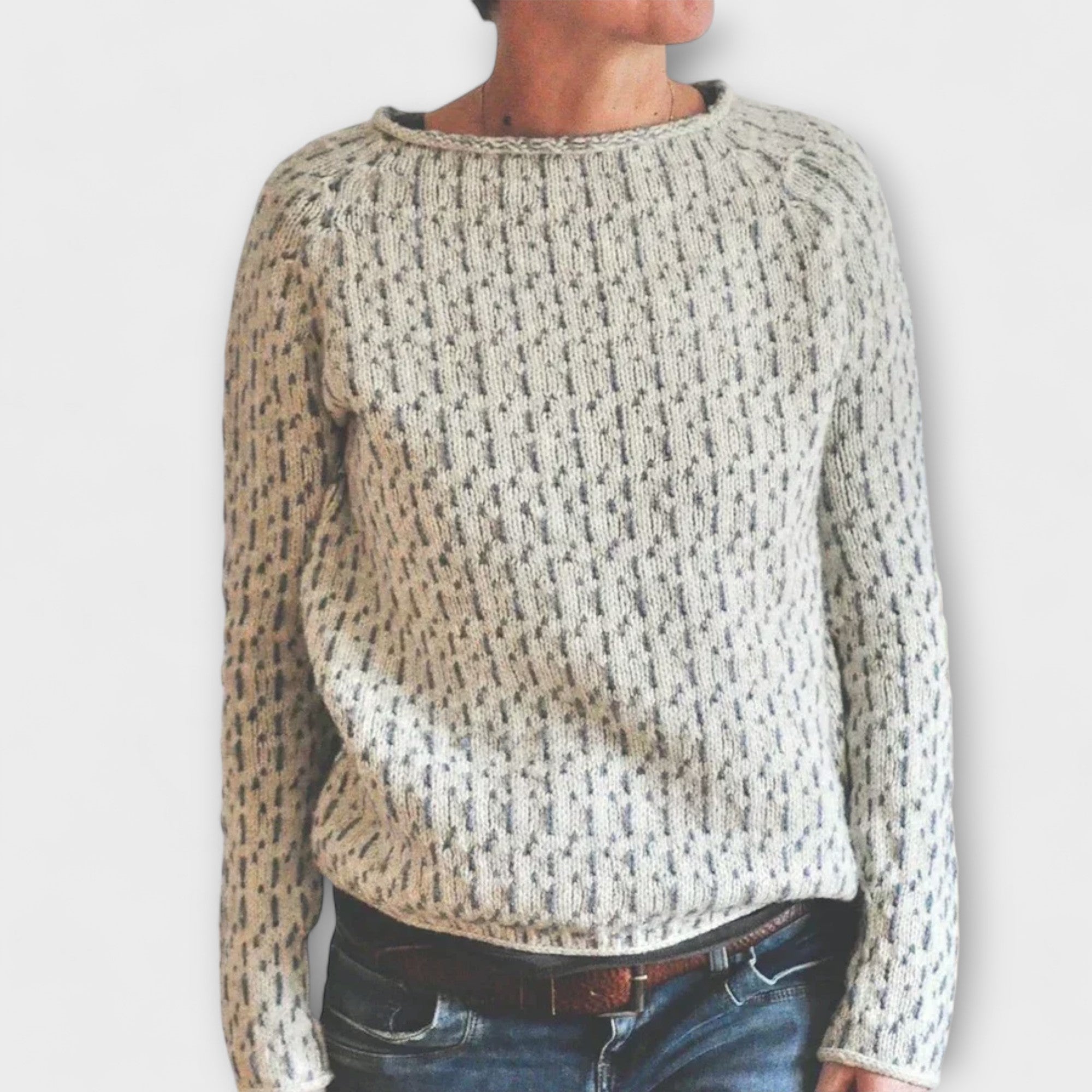 Amalie - Elegant Knitted Pullover